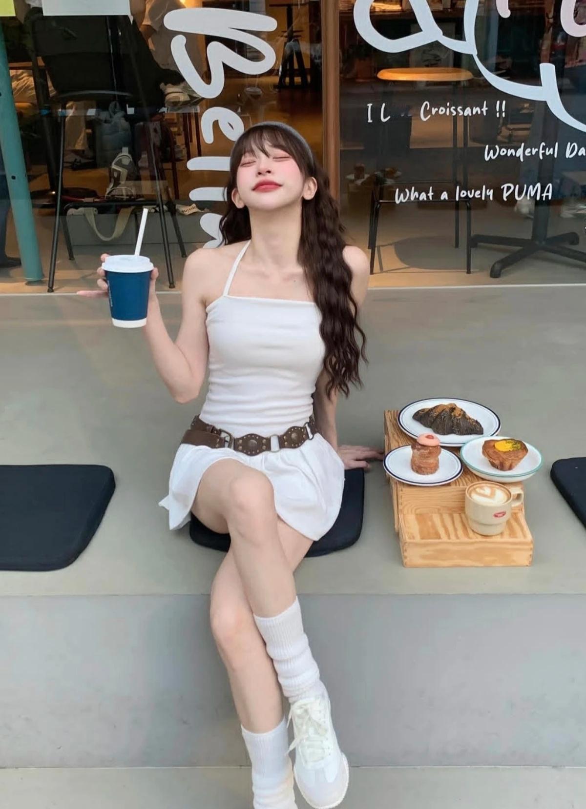 少女摄影|NO.0081期甜妹万岁！街头随拍～手／脚长得好看是怎样一种体验