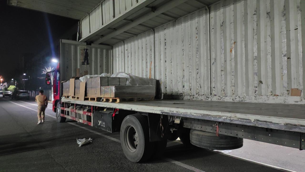 今天又装了一大车货