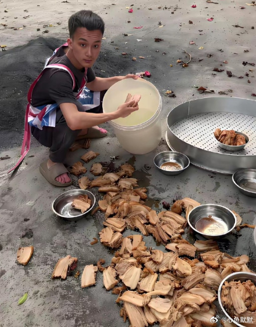 来个广西的问一下这两个哪个严重？