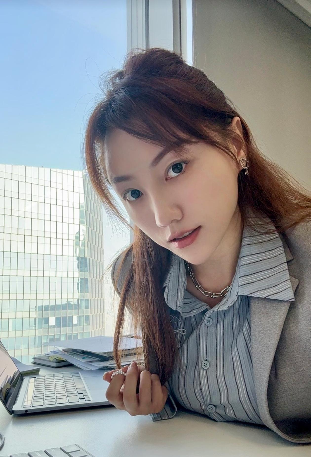 12月16日报道，一个公司在不停的换员工，每天都在不停招人又不停的办离职真的是员