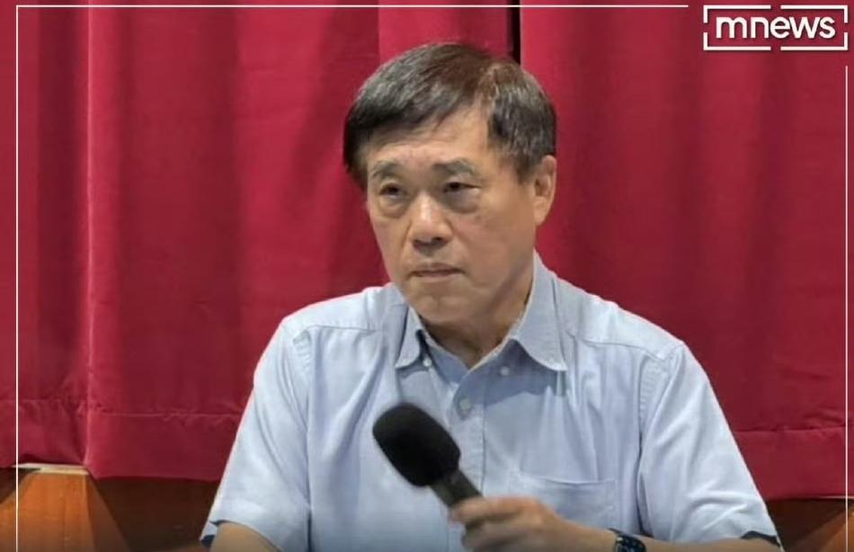 太荒谬了，一个傀儡怎么和刘邦比这个马屁拍得太离谱了，不像是褒奖，更像是讥讽。2