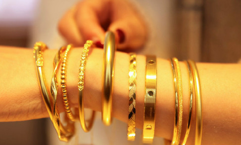 【黄金价格还能涨回来吗？】眼下市场更关心的问题是，金价还能涨回去吗？华夏基金分析