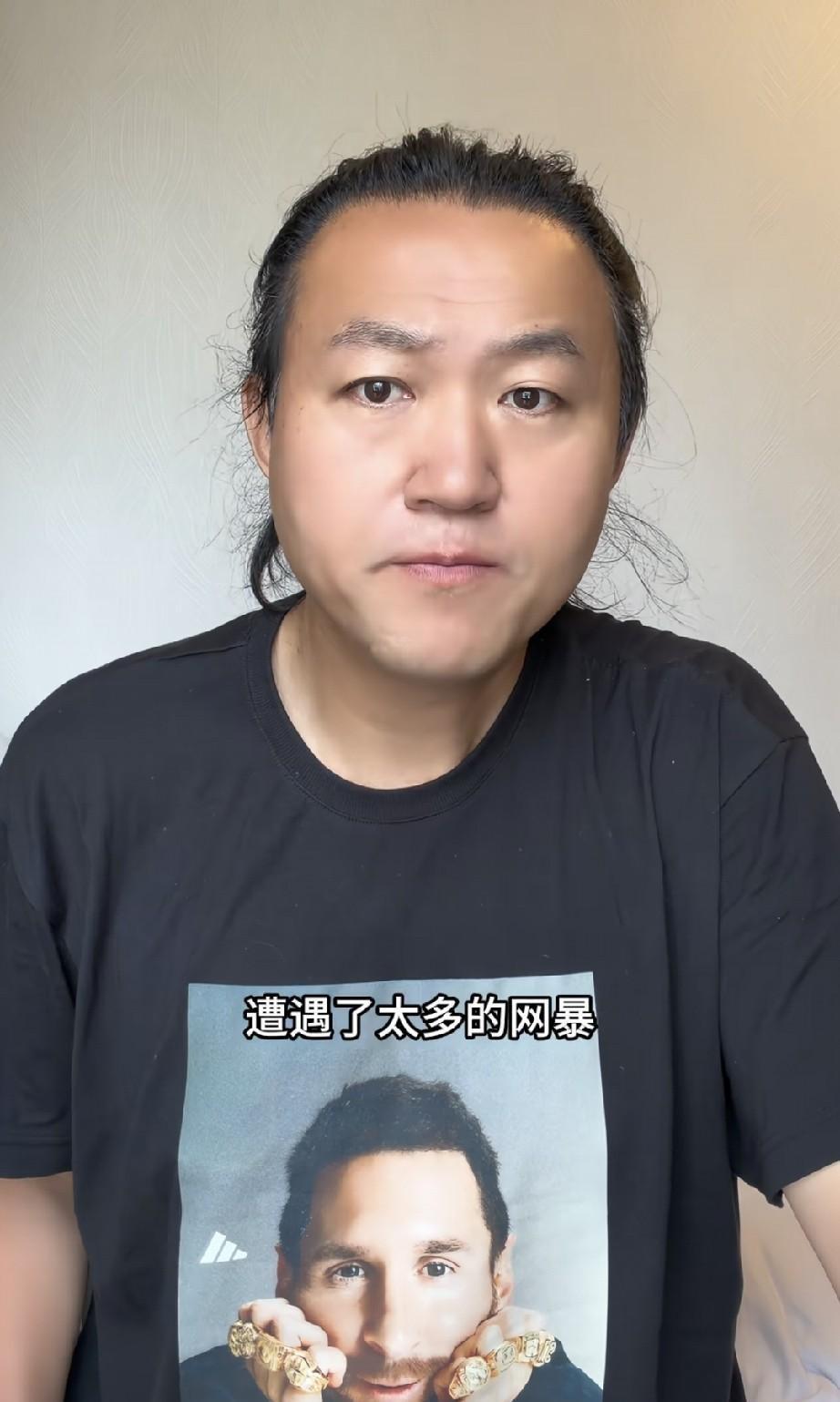 世界杯决赛谜题终于有了答案。8月7日凌晨，梅西的父亲豪尔赫·梅西在阿根廷罗萨