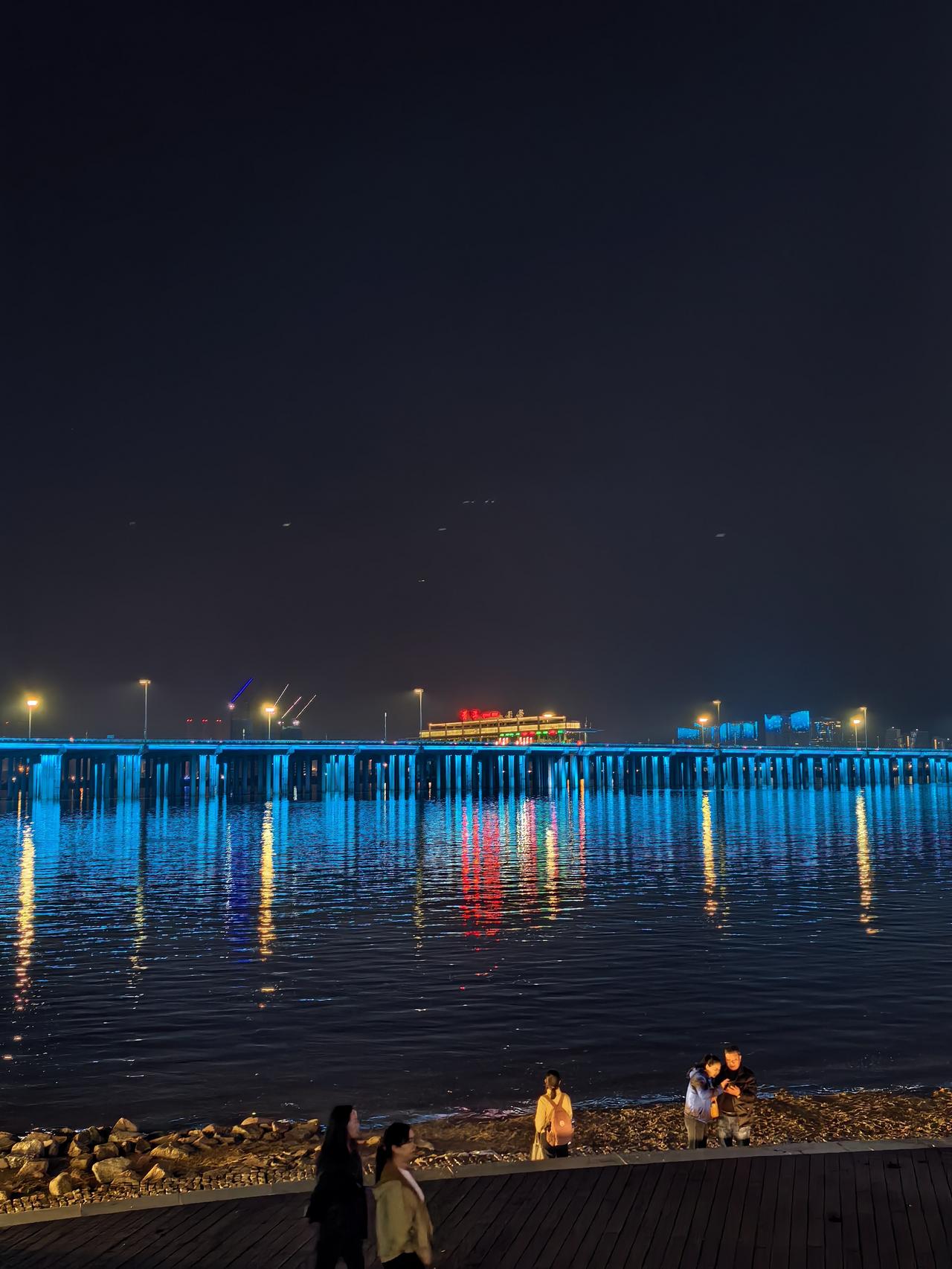 真学霸在小学阶段，都有哪些表现？1.不靠“苦学”，靠“悟性”真正的学霸