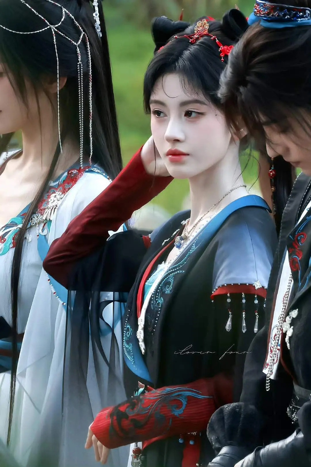 鞠婧祎的来战，阿黛好萌​​​