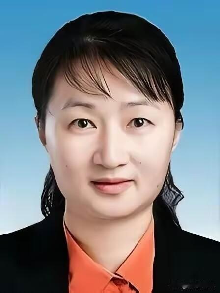 就在刚刚，界面快讯传来消息，原贞丰县委书记，涂妍被查了。说起贵州这位女干部涂妍