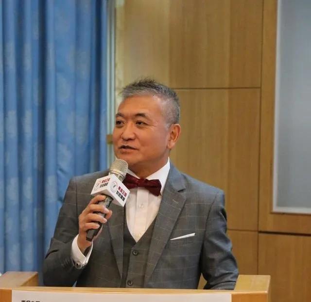 终于有人力挺季麟连！何启圣发声：他是国民党最有道德高度的忠臣！国民党中常会