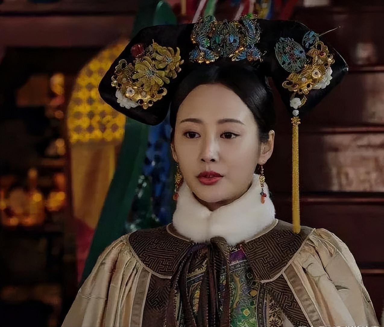 乾隆六十年（1795年），乾隆宣布皇十五子永琰为皇太子，随之公布了另一道追封：永