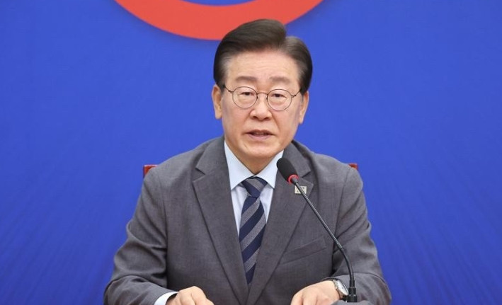 中国很重要！李在明表态当地时间9月18日，时代周刊刊登李在明就职百日专访，他表
