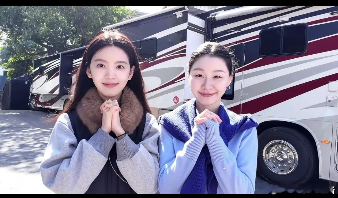 章若楠是属于头大身子小吗