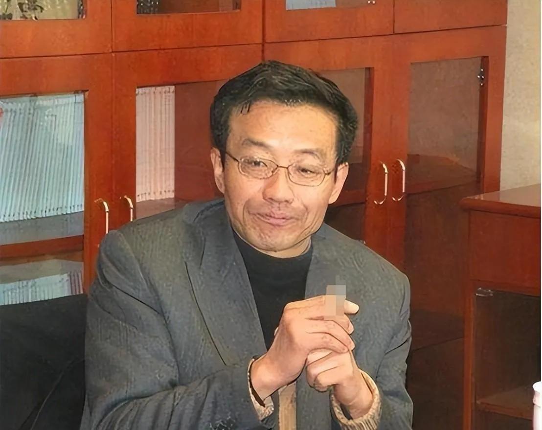 复旦大学icon教授王德峰icon，再次抛出惊人“言论”！他说：“今日之中国纵欲