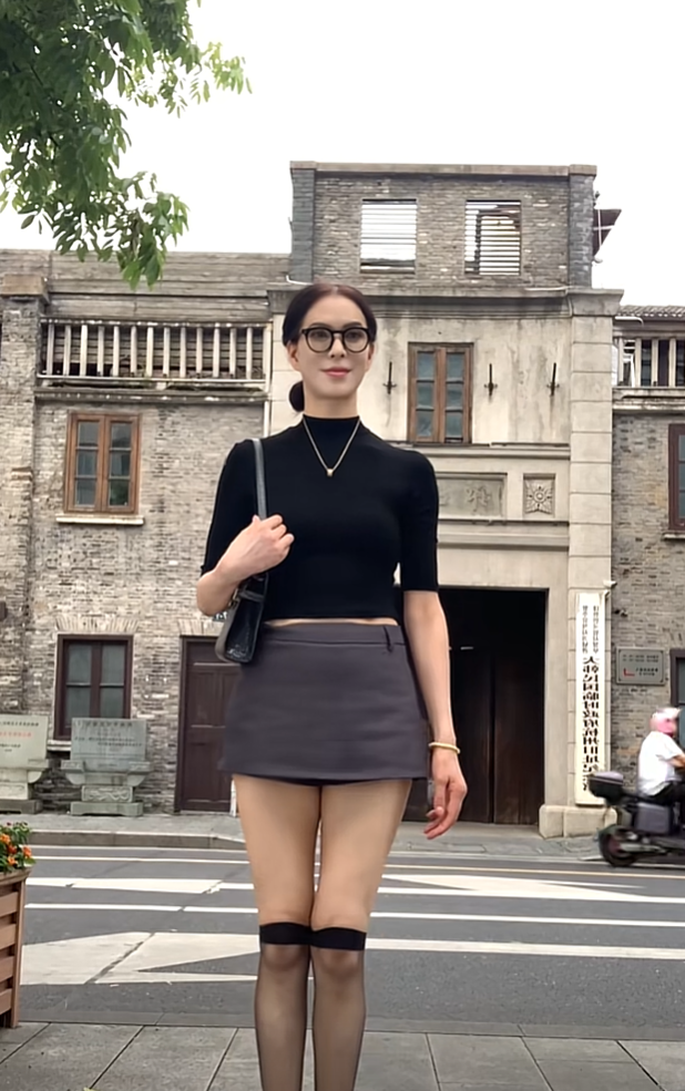 53岁退休的妈妈，风采依旧