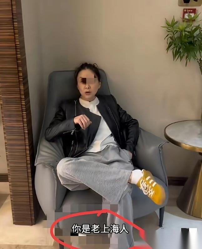 “太丟上海人的脸了”，上海，一位妈妈带着女儿去住酒店，期间在酒店健身时，因为喊了