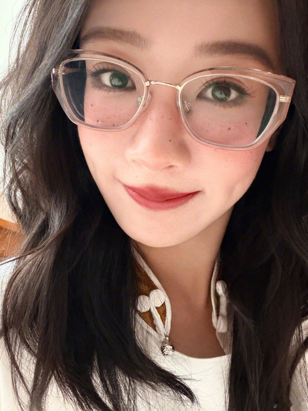 好呆⁃̀⩊⁃́