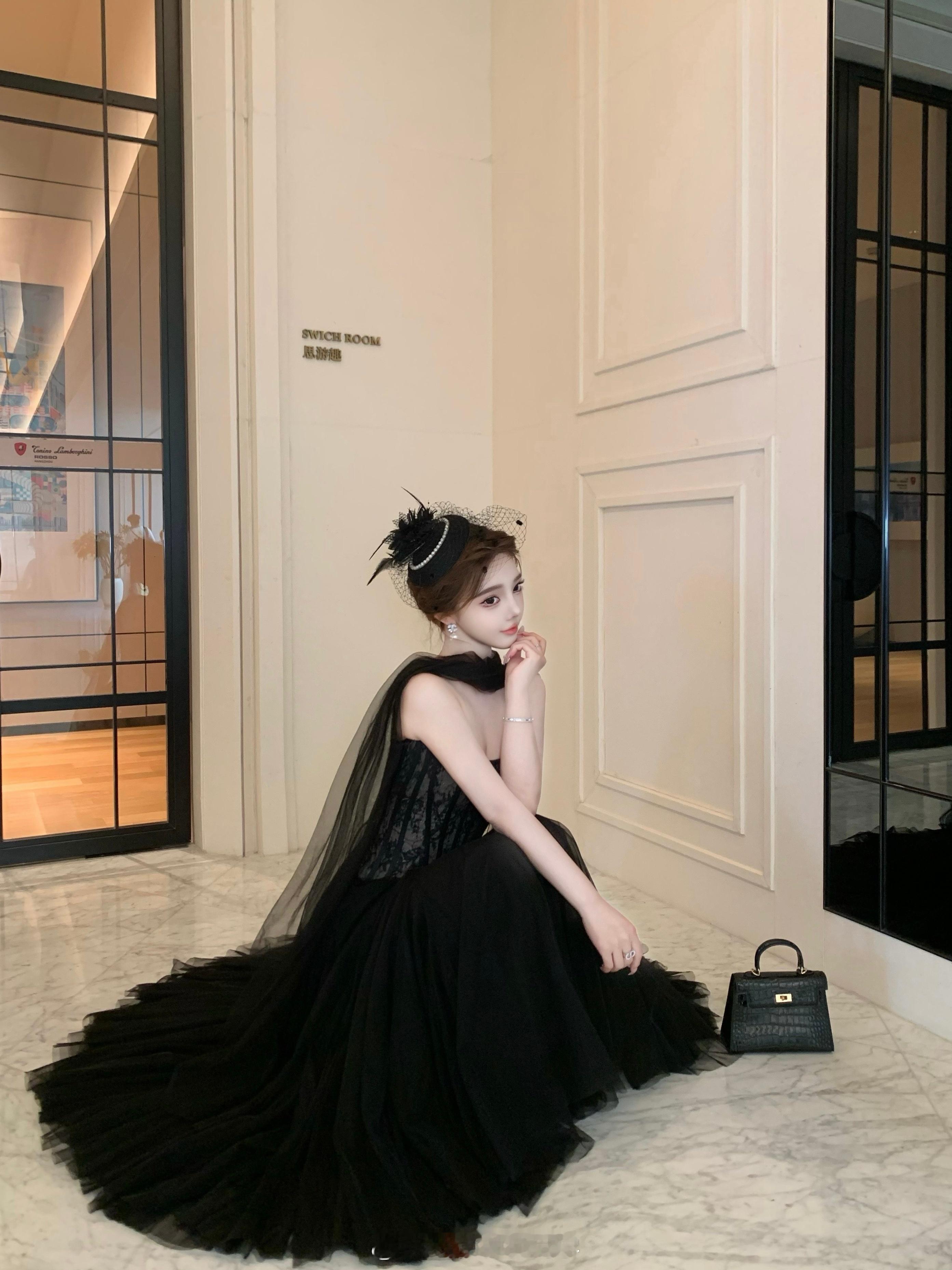BlackSwan.🖤🦢ootd夏日穿搭懒人怎么过七夕﻿​​​