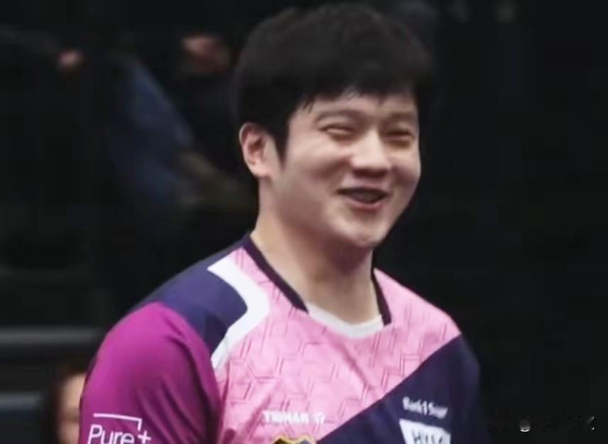 日本桌球王国评选，樊振东反手世界第一！其次是张本智和、张本美和！这个评选是