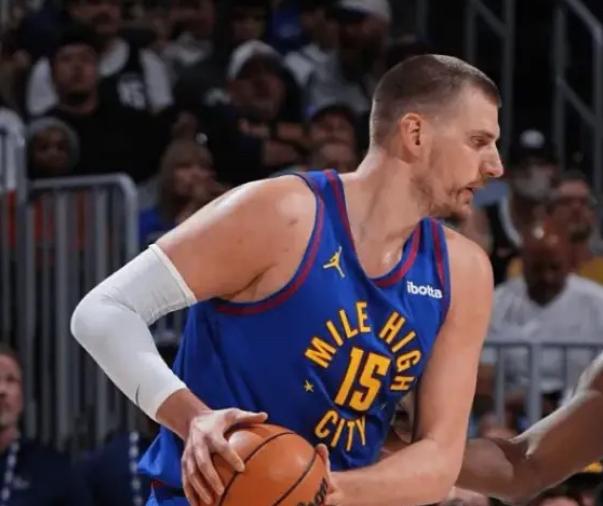 麦迪一针见血啊！ 火箭名宿麦迪在节目中对约基奇的评价，精准道出了这位巨星最特