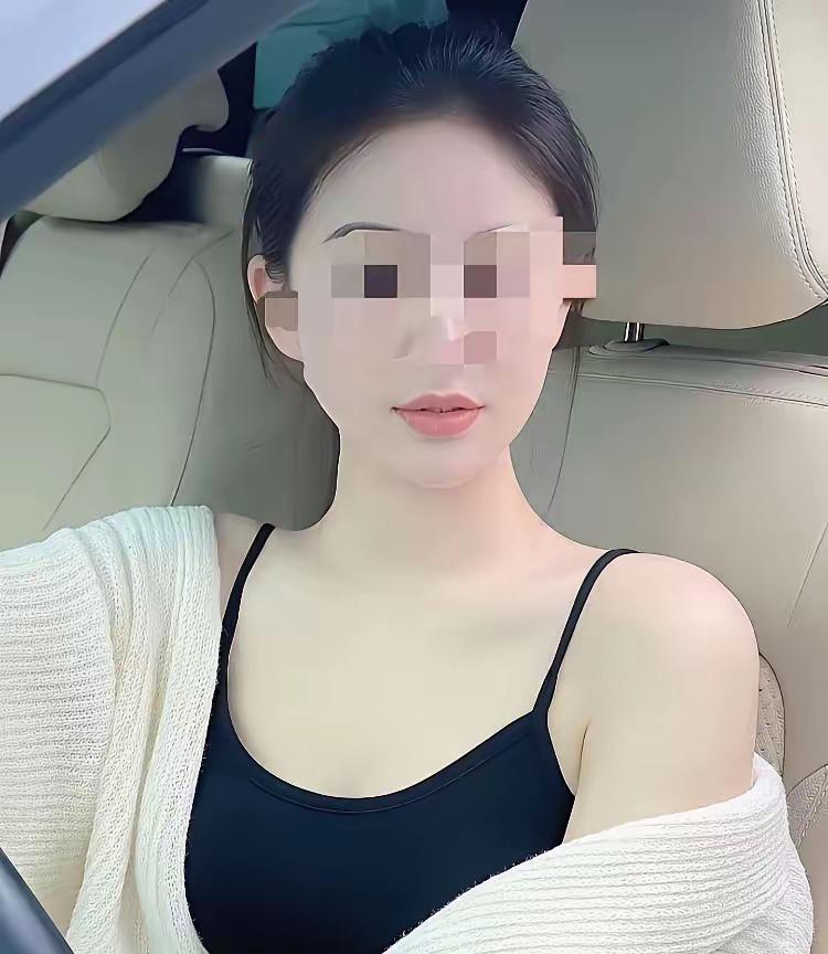 徐老师哭了！她对不住热爱她的学生及家长徐老师遇到这事彻底毁了，本以为攒