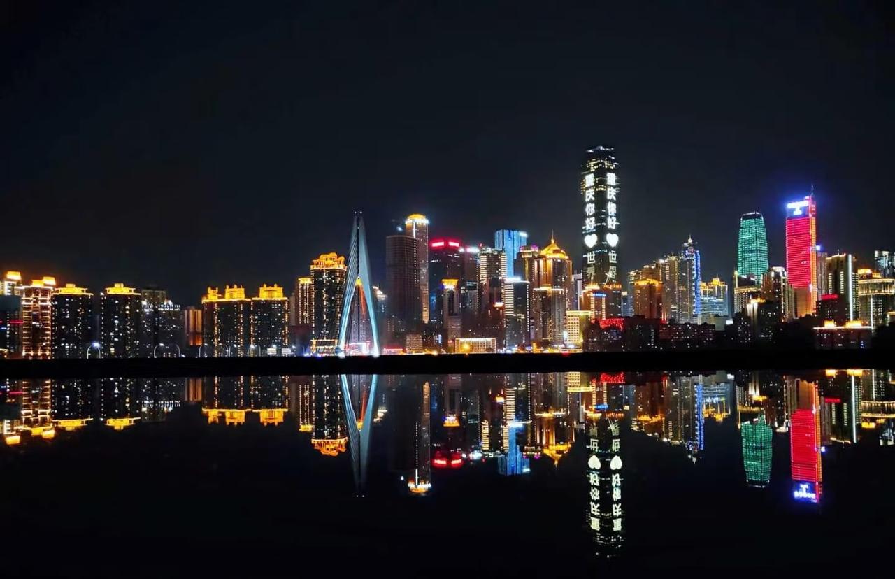 外媒：为何中国入境游收入跌出全球前十？看到了一条《彭博商业》有趣的文章：为何中