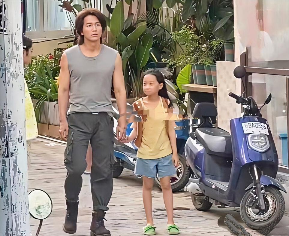 林志玲最爱的男人，已经快50岁了娱乐明星