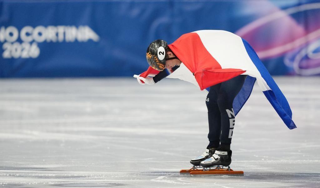 范特沃特夺得1000米和1500米冠军!2月15日，米兰冬奥会短道速滑结束了男