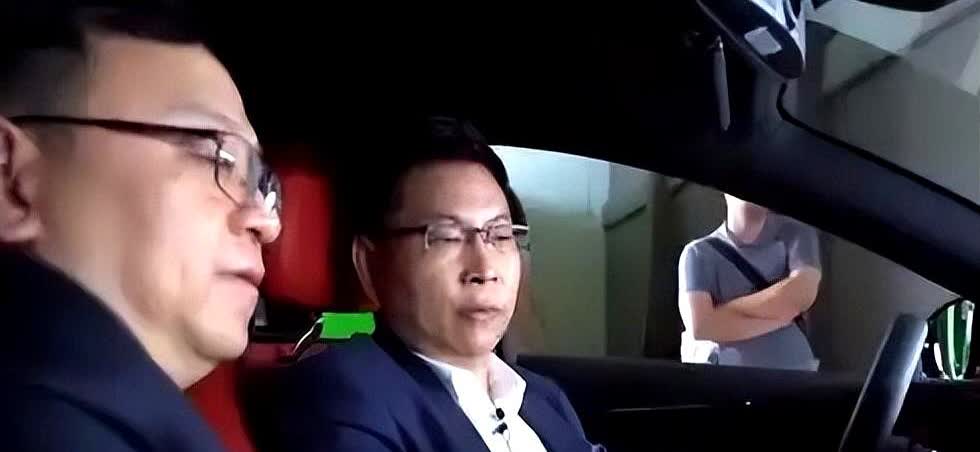 一招解决比亚迪高端困境——从华为“借调”余承东！之所以说“借调”而不是“
