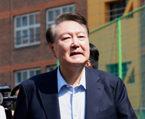 当地时间6月24日晚，韩国前总统尹锡悦法律团队发表正式声明，就当日内乱特别检察组