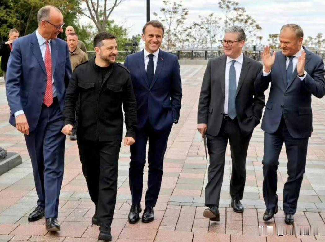 四年战争乌克兰得到了什么？第一，没有加入北约。第二，没有加入欧盟。第三，没有