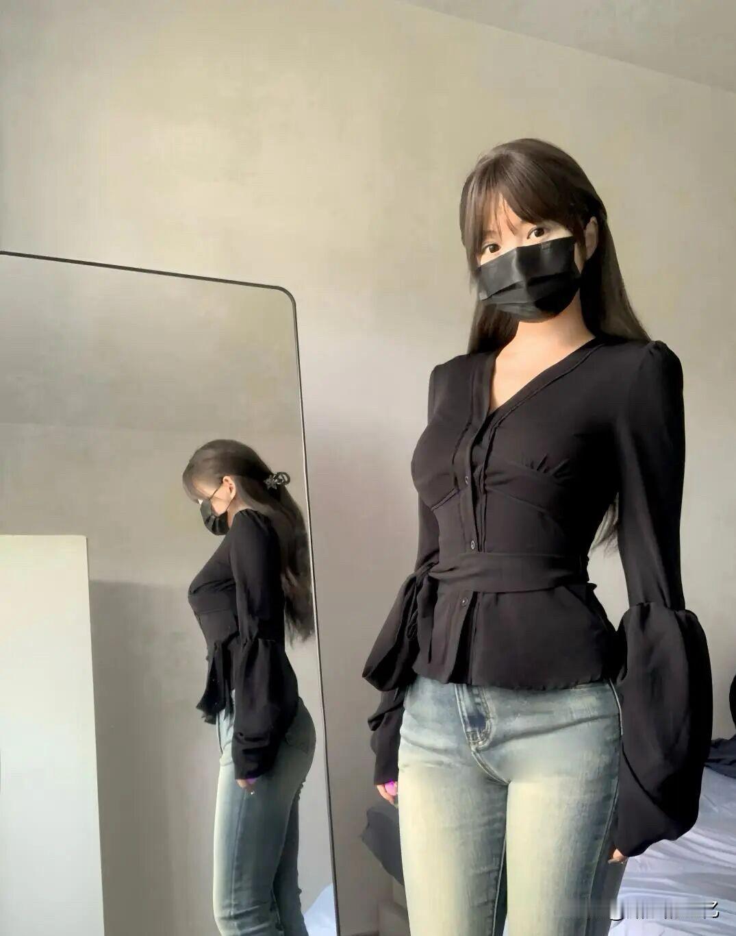 我天生就是为牛仔裤而生的，别的裤子根本驾驭不了我。[比心][比心][比心]被牛