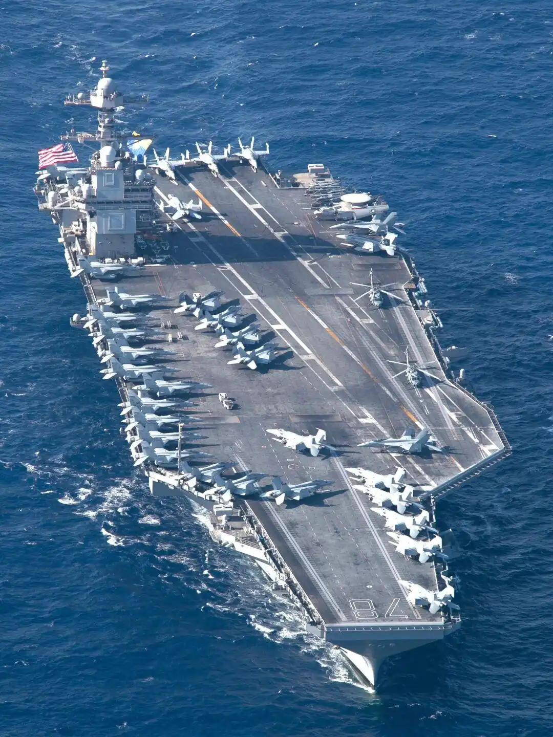 美国“福特号”航母厕所瘫痪这事确实牵动着不少网友的心。因为安装一个简单的真空系