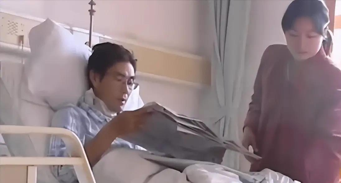 2011年，山东一男子患尿毒症被家人抛弃，在医院躺了一个多月后，没有任何人探望，