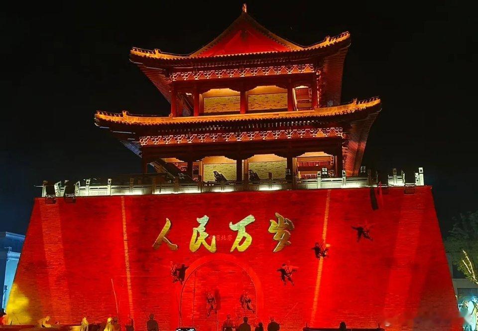 a股热点板块题材，还在于光互联，光通信+细分赛道，磷化铟，铌酸锂薄膜，交换机，c
