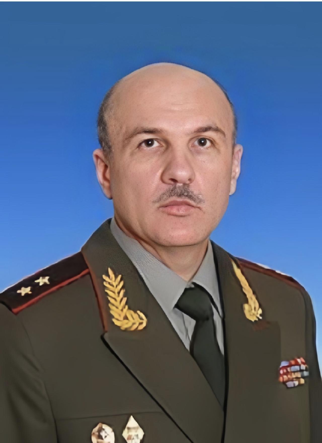 俄罗斯下达命令，由战略家，马卡列维奇上将保护委内瑞拉代总统！想当年，马卡列维