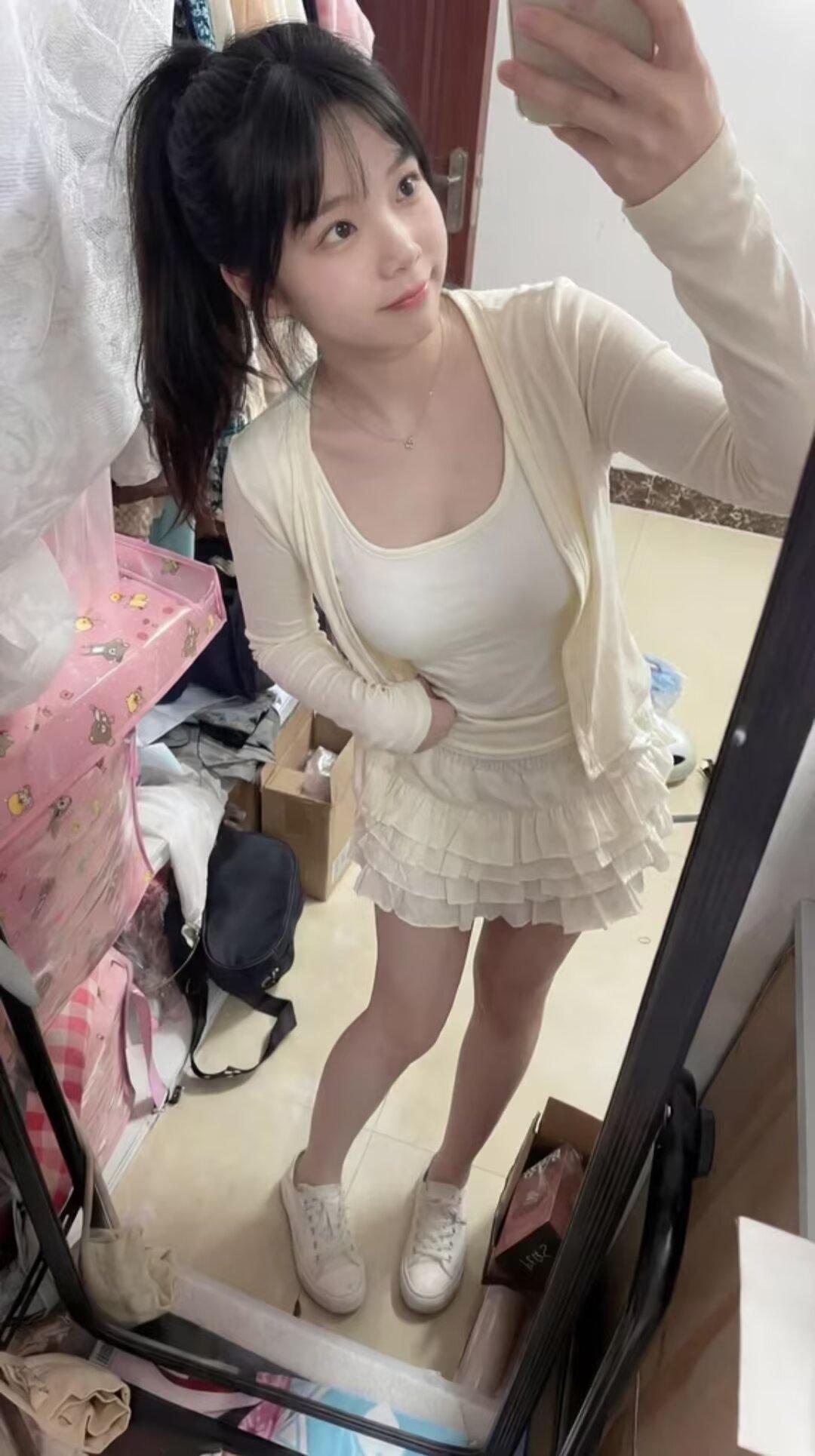 你喜欢哪一种气质的美女？她