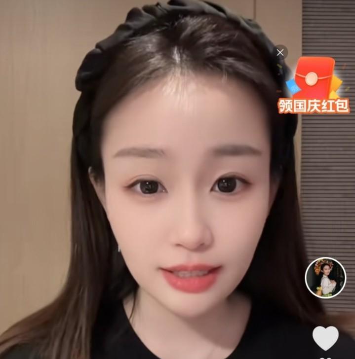 支持水蜜桃子的观点刀郎的铁杆粉丝一直在追寻刀郎演唱会的路上，于是就有人呼吁：请