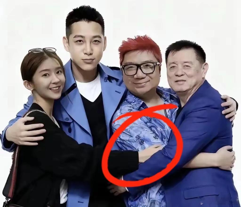 宋祖德这次又说对了，现在影视圈是真没人拍戏了，横店影视城现在没有什么人，以前排队