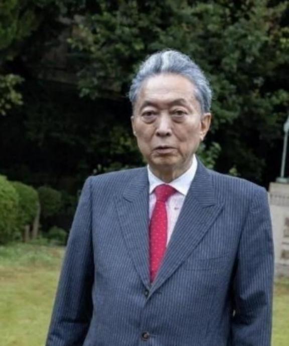 日本前首相曾提醒高市，当年中国免掉千亿赔款，是因给日本立了个死规定，这笔钱按当时