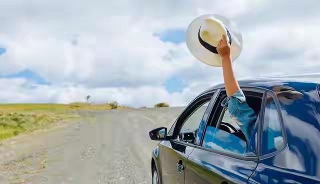 我一个朋友，2018年花40多万买了辆特斯拉ModelS。上个月电池不行了，去