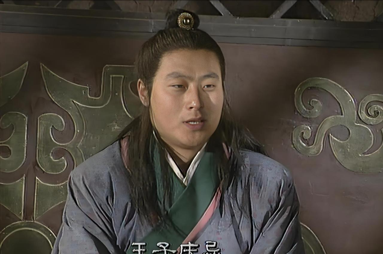 公元前513年，吴国刺客要离一矛刺穿庆忌的胸膛。临死前，庆忌制止左右加害要离，说