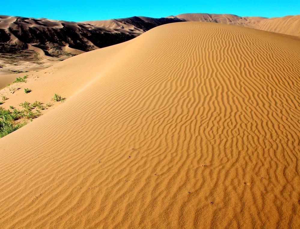 华为的收入确实是不错的，我就举我一个身边的例子就能看的出来，我的同学原来是南京的