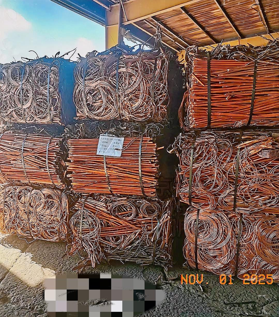 一觉醒来，黄铜icon的天就变了！11月1日，一吨光亮铜的价格直接跌