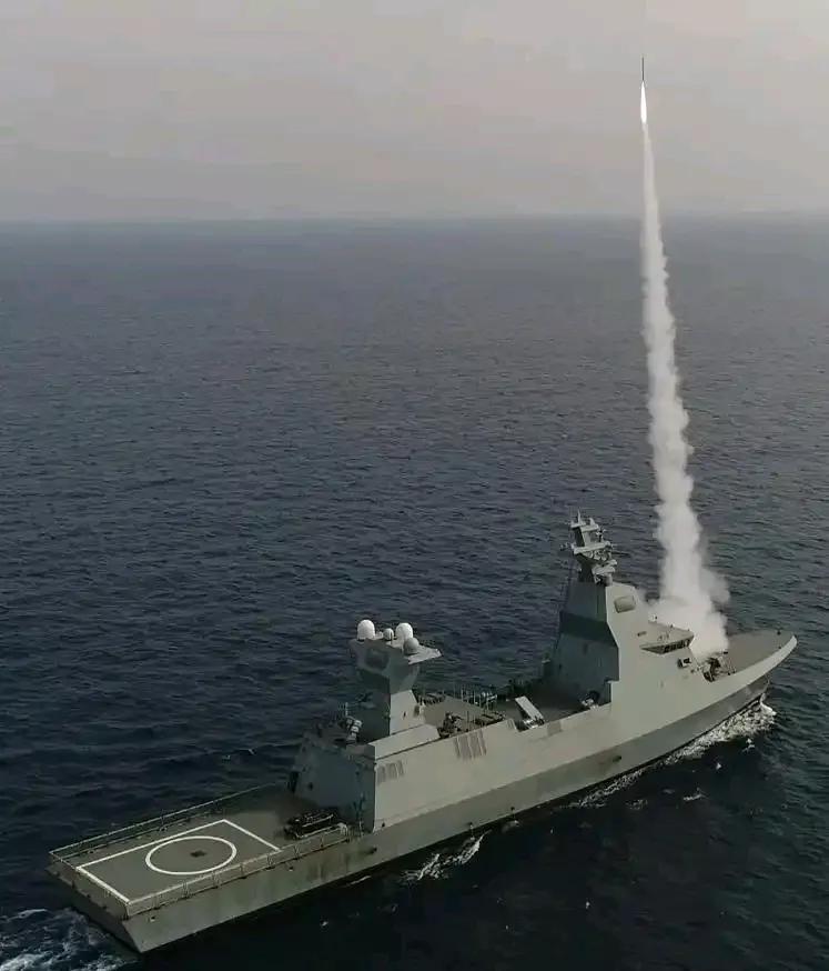 《金融时报》消息，以色列在伊朗测试其秘密武器“蓝麻雀”。当地时间7日，一名五