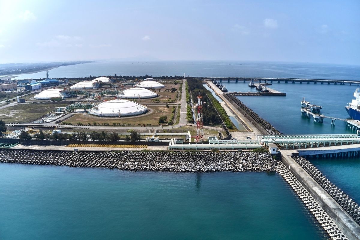 台湾急着寻求大陆支持，能源压力却越来越大。要知道，台湾省眼下确实十分焦虑，有96%以上的能源依赖进口