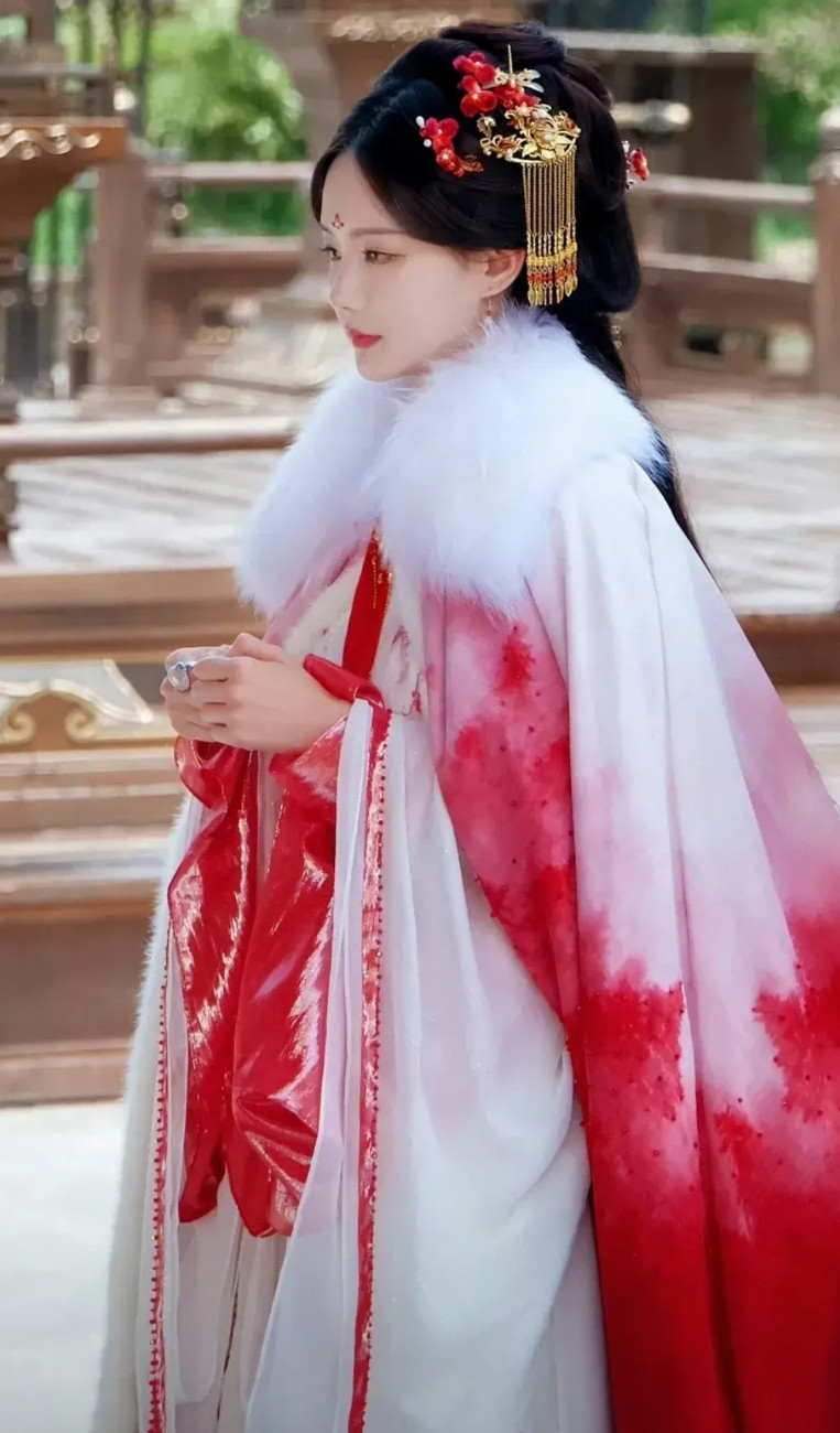 书卷一梦，是真的看不下去啊！男主人设，明明是个弑父杀弟、与小姨子苟合、把女主做