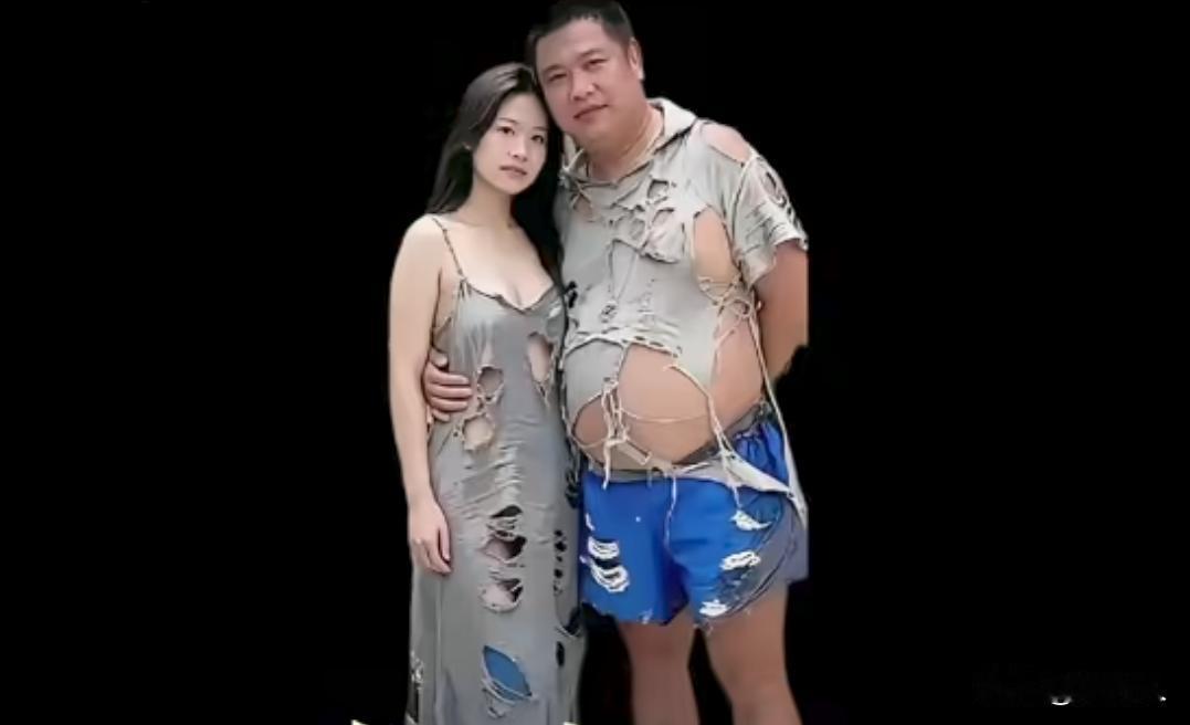 贫穷限制了我的想象！巴黎世家悄悄上架了一套衣服，标价258000元。全球就50套