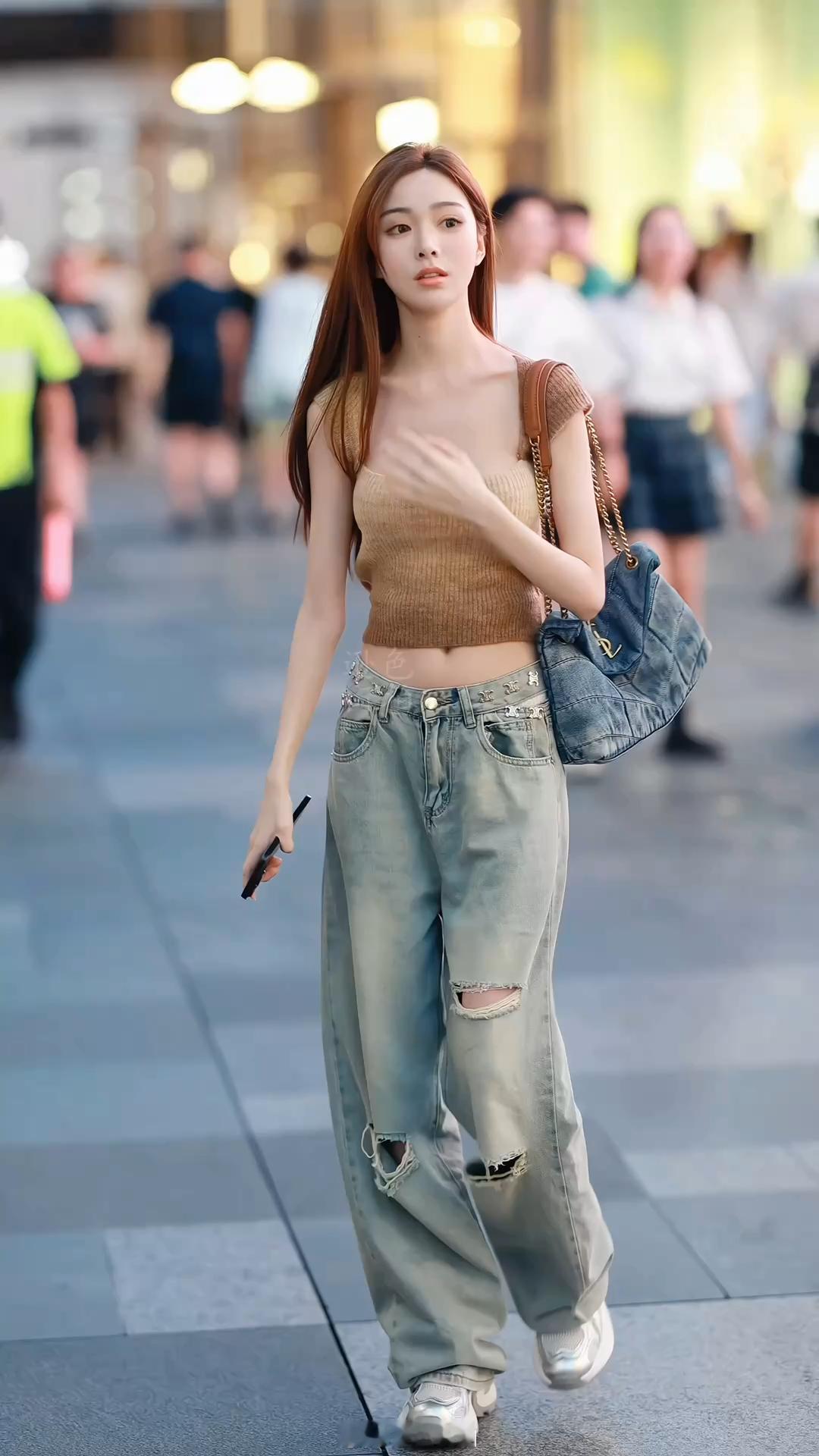 【成都街拍】貌美如花。丨摄影拍照每日穿搭​​​