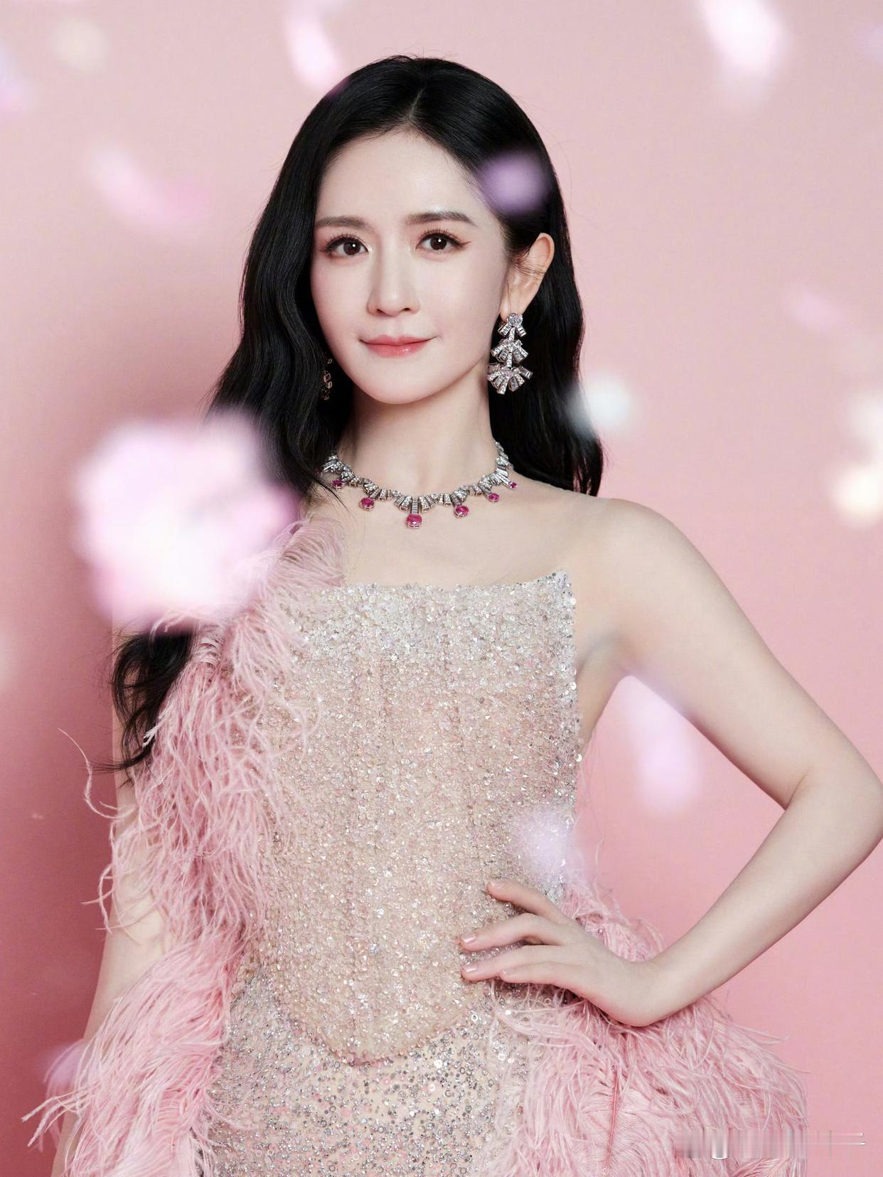 1.鹿晗不想官宣分手，他知道大众会好奇，但也害怕分开原因被深扒，冷处理对他是最好