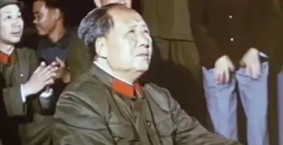 那年妖风想抹黑伟人，却让真相更耀眼！百姓心里的秤从不会歪你敢信吗？伟人刚离