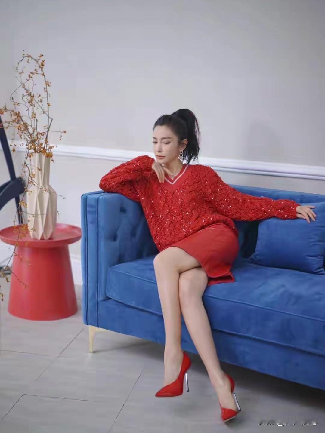 冰冰姐姐穿得真有范儿，愣是硬控我三秒钟。