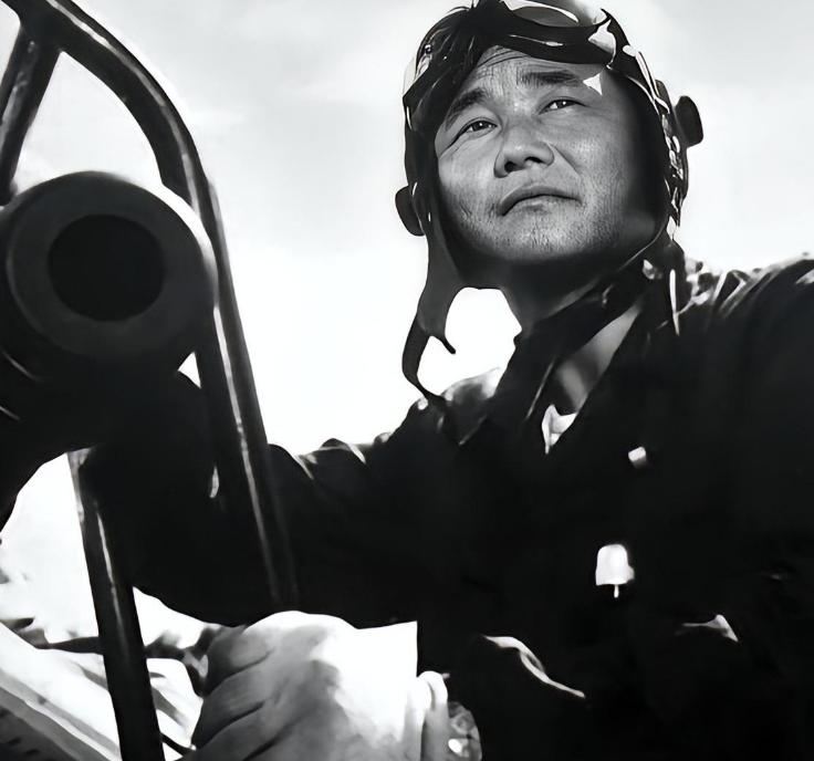 1965年飞行员高翔竟不顾毛主席的禁令，直接击落越界挑衅的敌机，谁料这竟让空军领